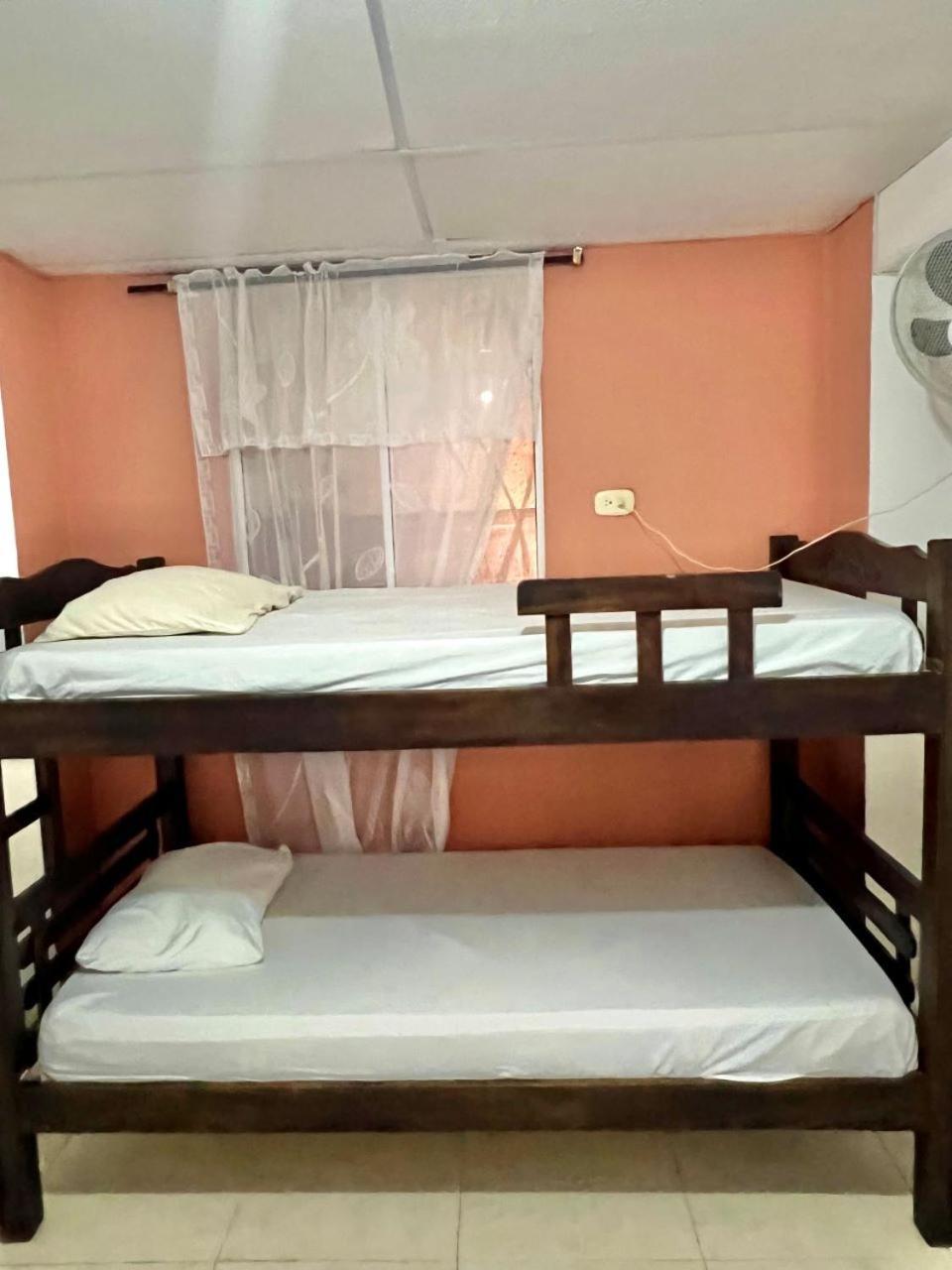 Hostal Kaia Santa Marta  Ngoại thất bức ảnh